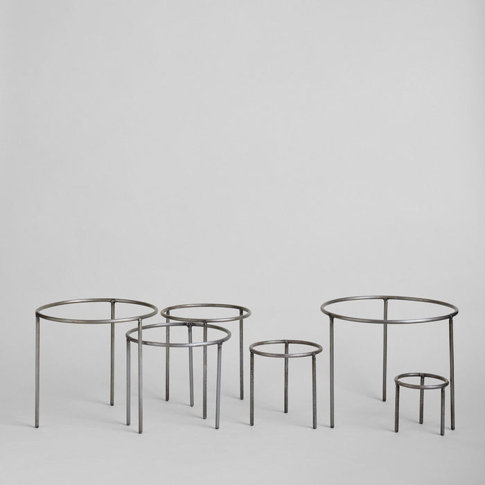 Wrought Iron Planter Stand - Bloomist