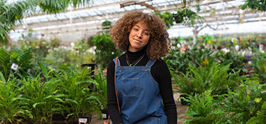 Get To Know Plant Whisperer / Therapist, Maryah Greene