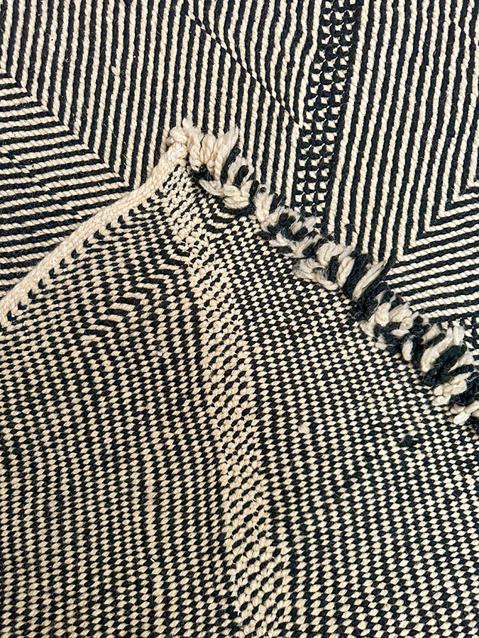 Wool Trellis Flatweave Rug