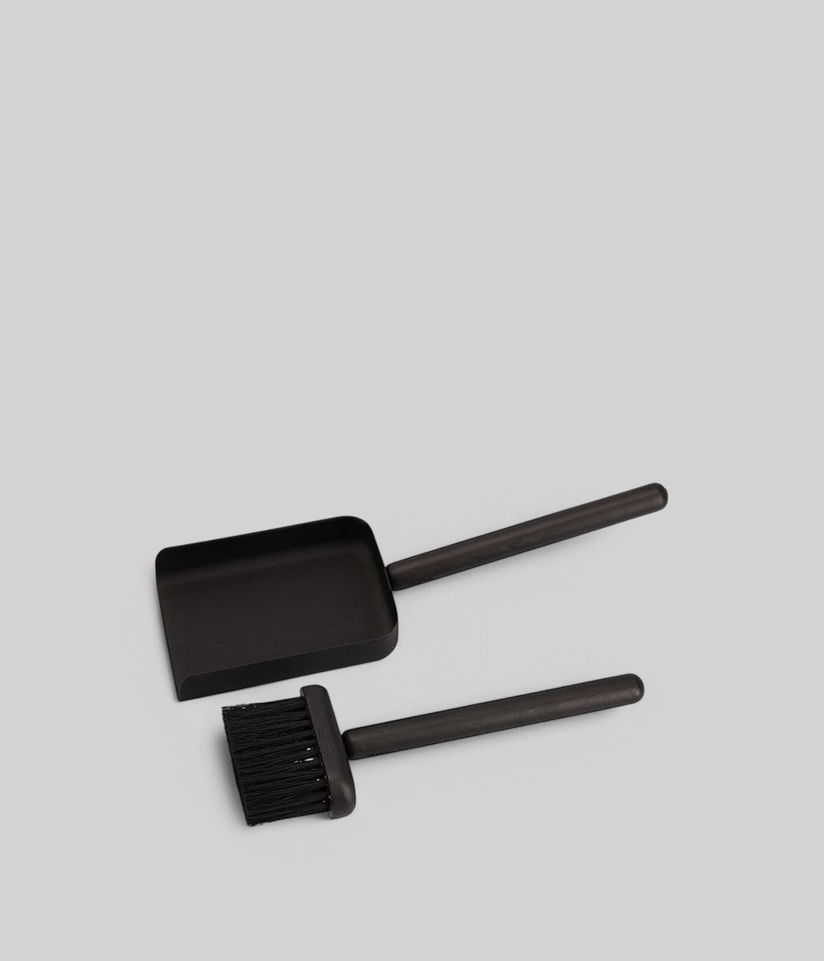 Ashi fireplace brush and dustpan with sleek black finish
