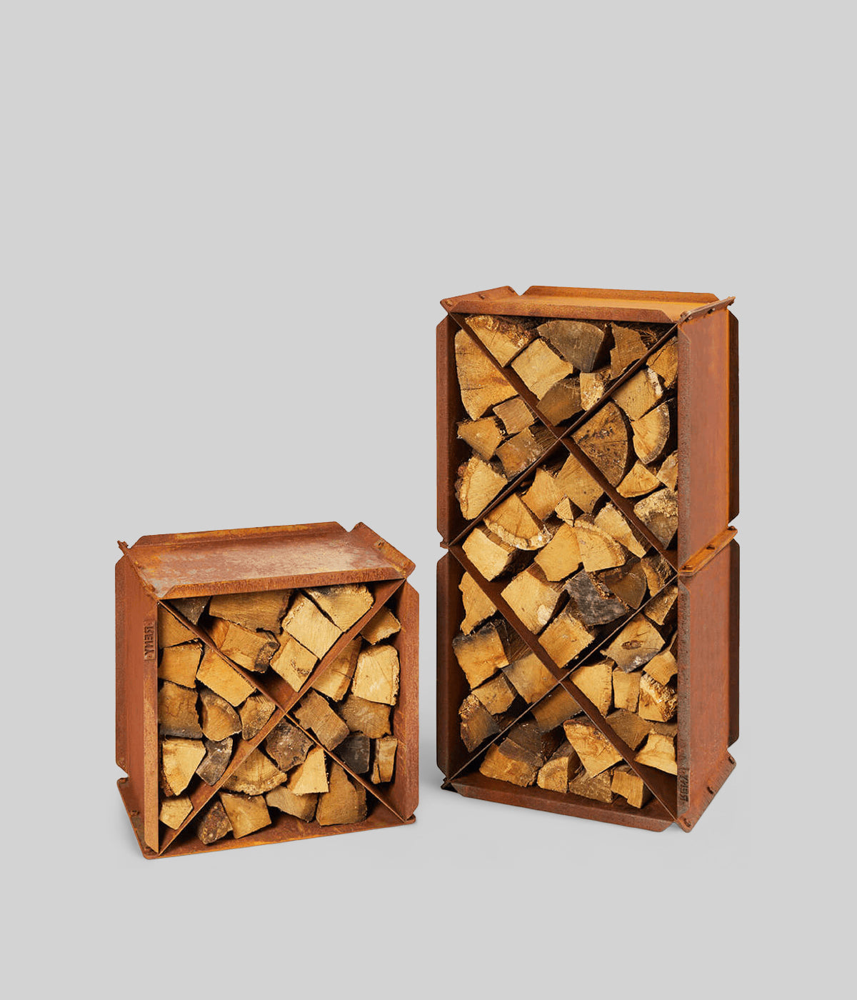 BloX Outdoor Wood Storage Rack