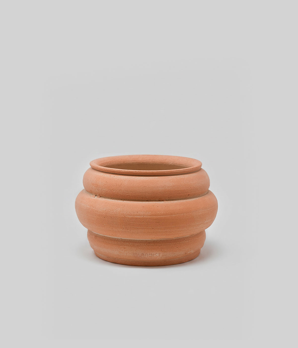 Basin Terracotta Pot, Whitewash