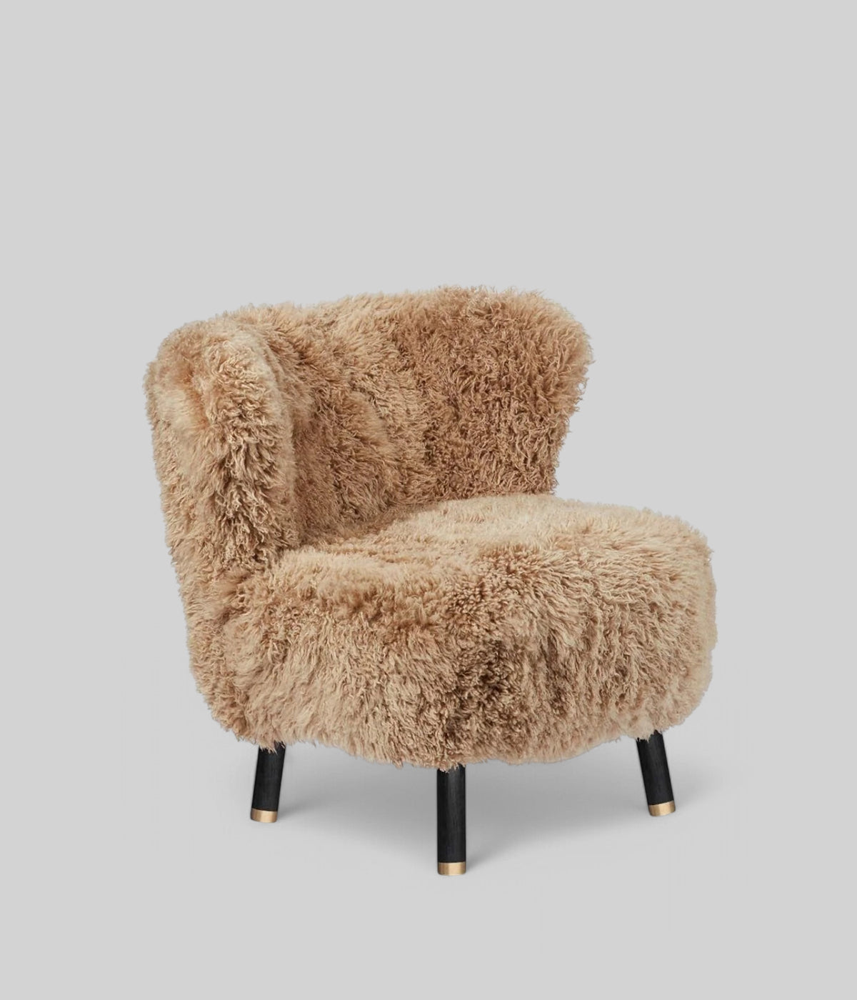 Emil lounge chair brass black