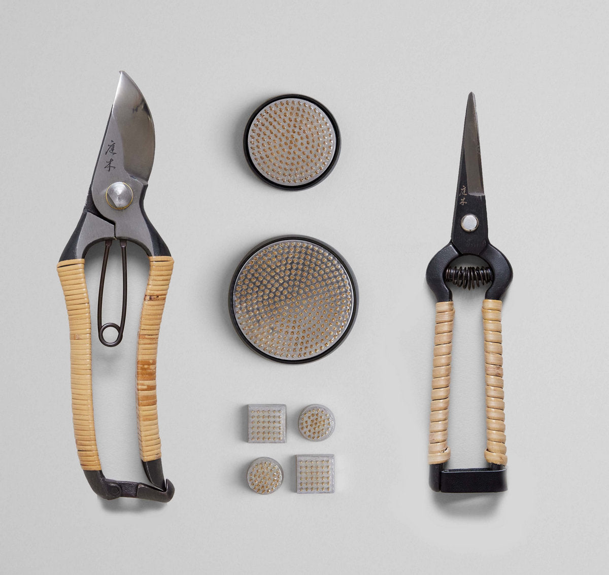 Niwaki Rattan Secateurs - Bloomist