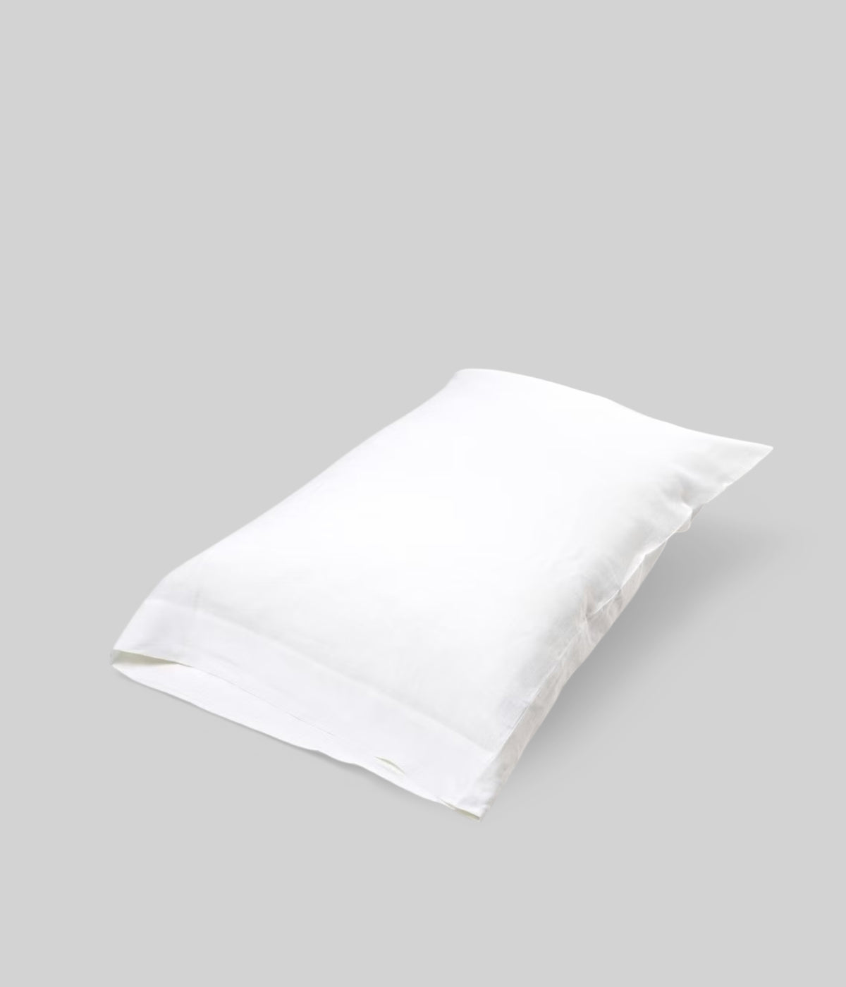Organic linen pillow case woven in Belgium from GOTS-certified organic Flemish flax