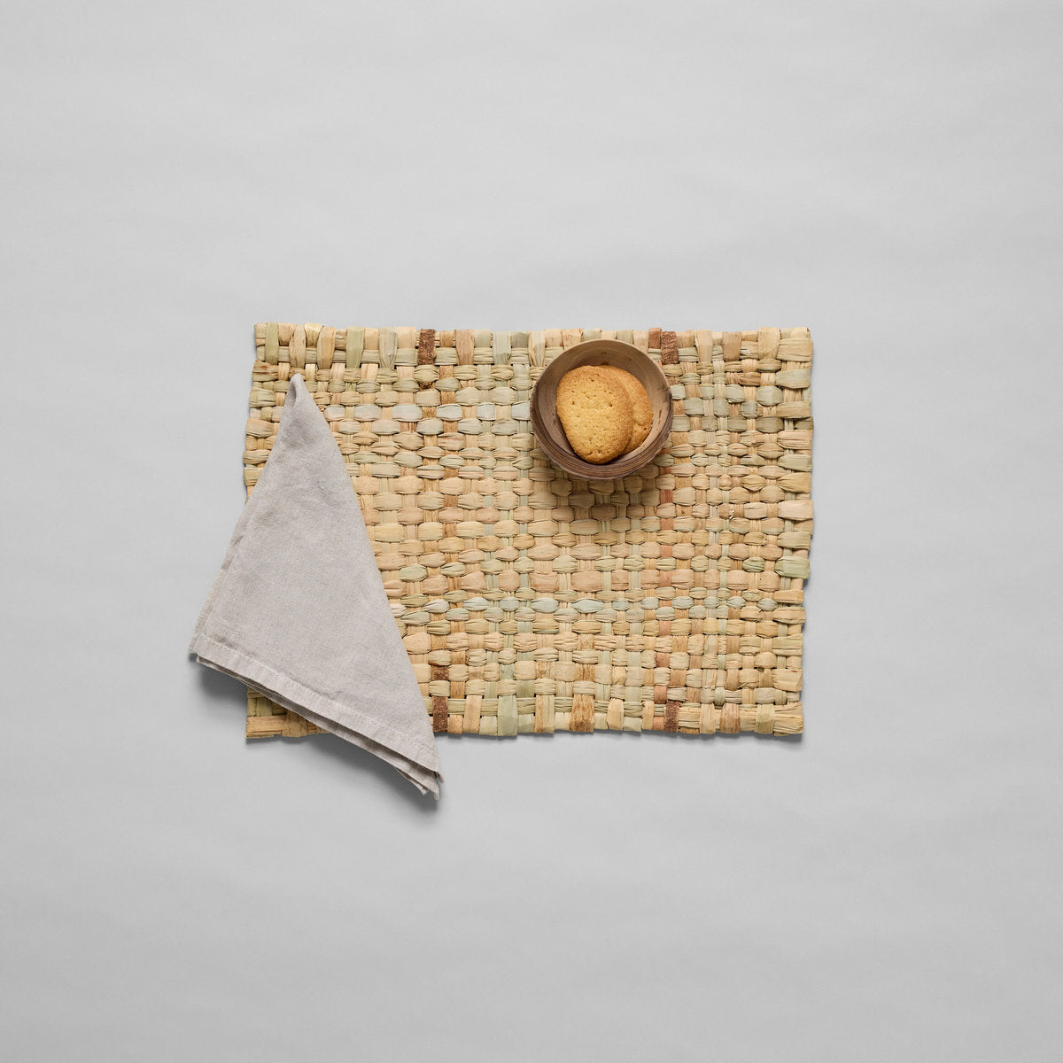 Set of Four Woven Mixed Fibers Placemats - Bloomist