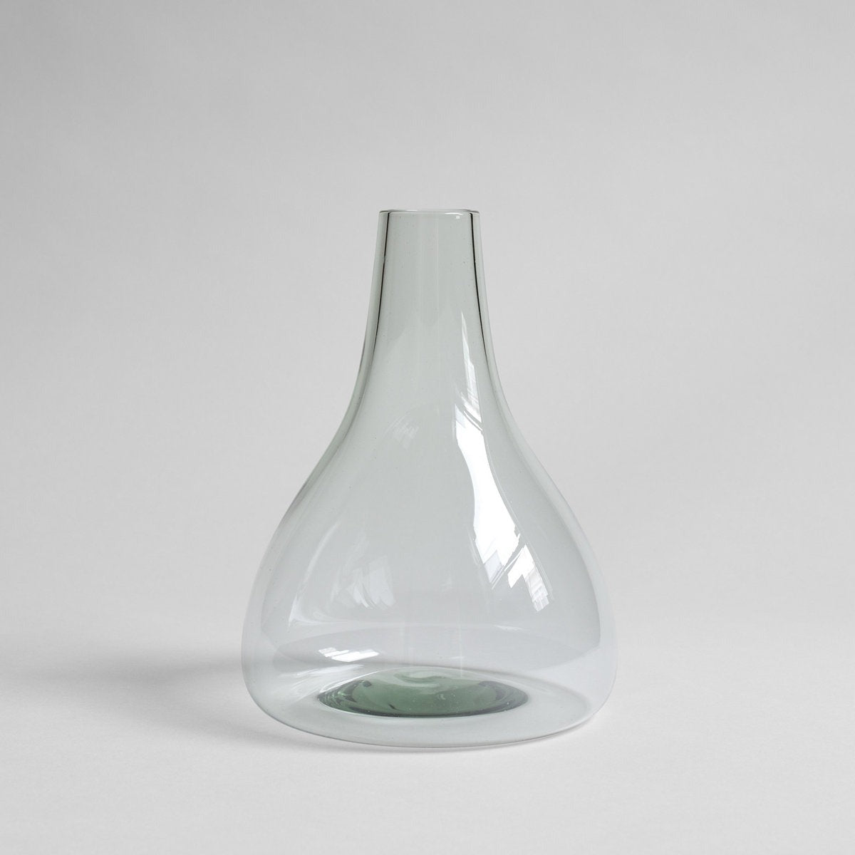 Mouth-blown recycled glass decanter from Eswatini for wine or water serving