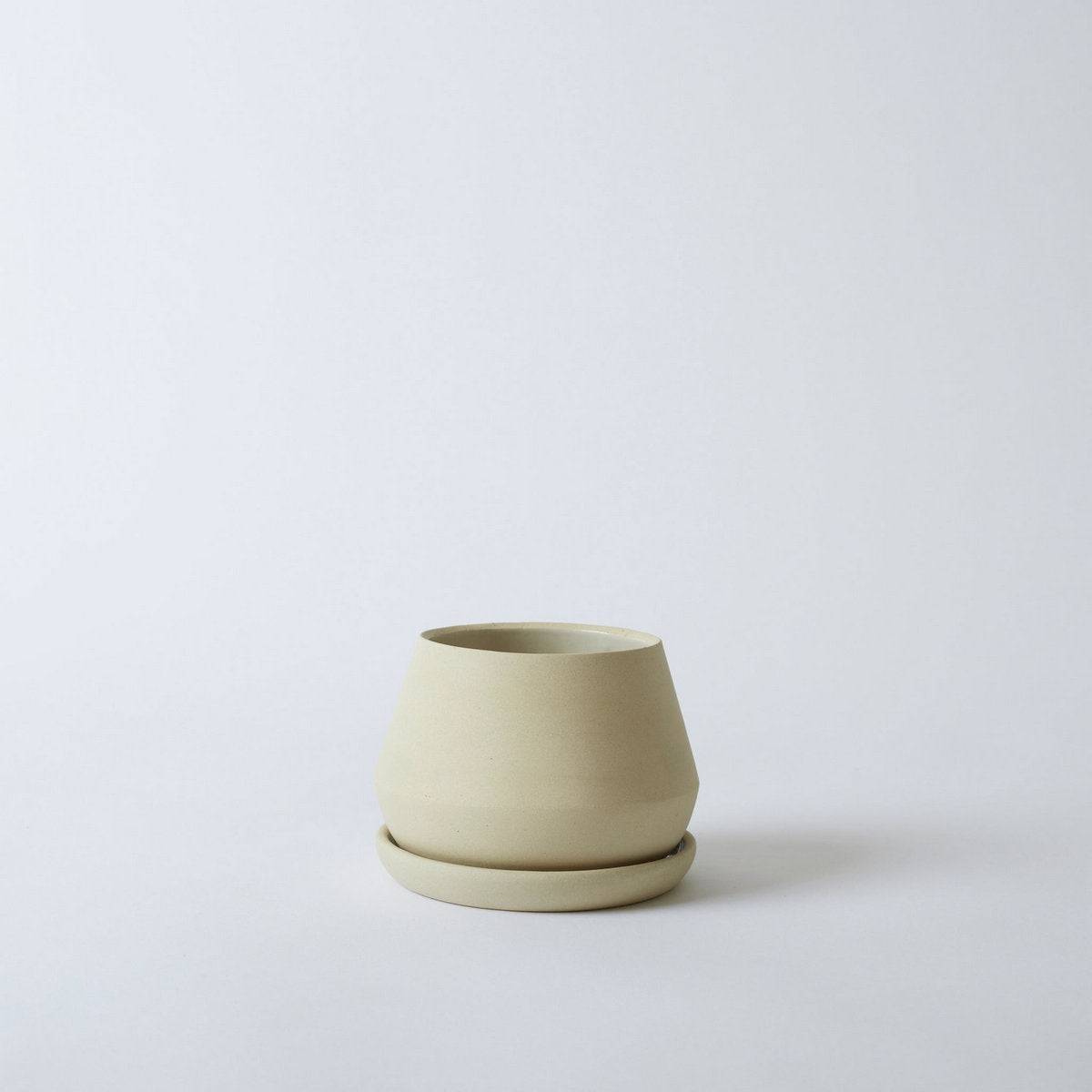 Rancho Planter, Sand - Bloomist