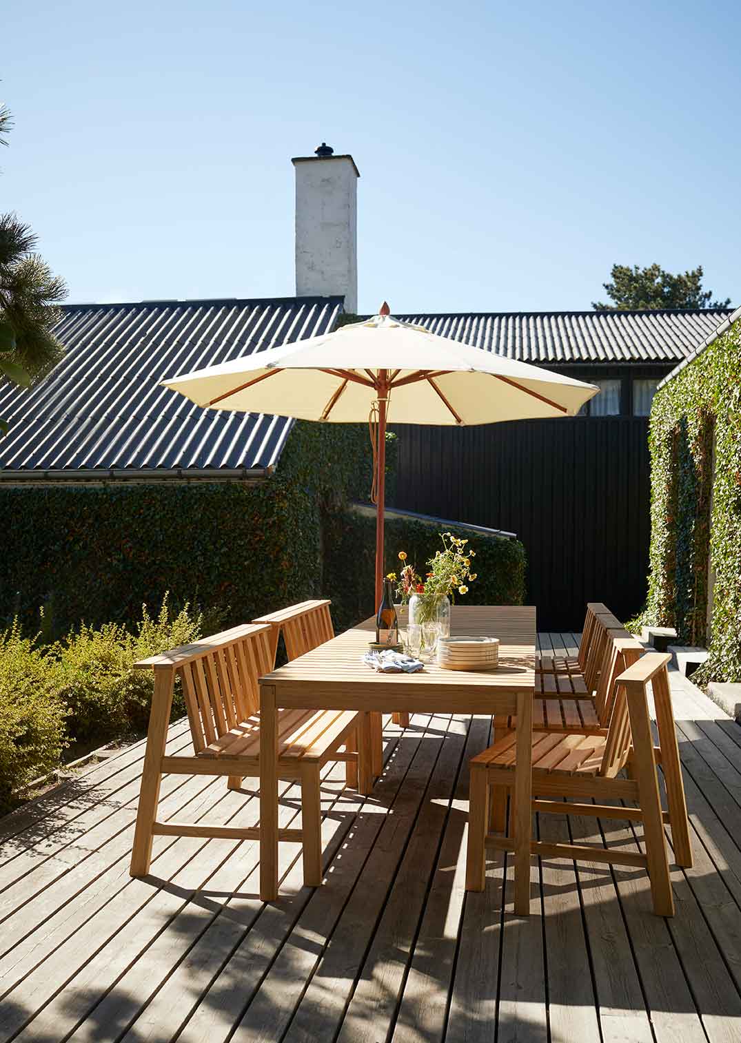 heavy-duty umbrella off white
