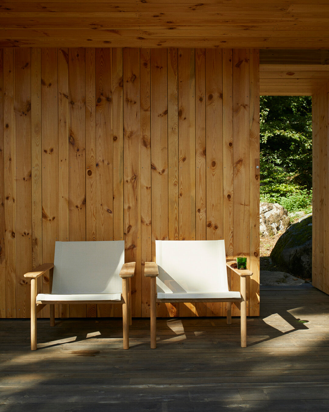 Contemporary outdoor teak lounger
