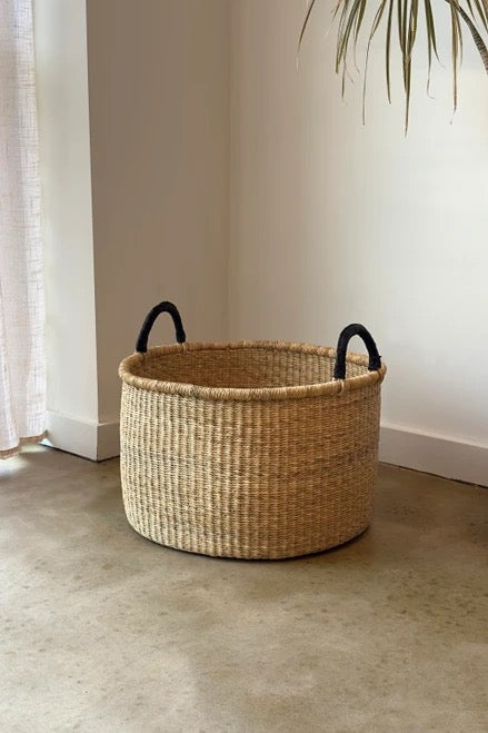 Large Ghana laundry basket with shallow open structure