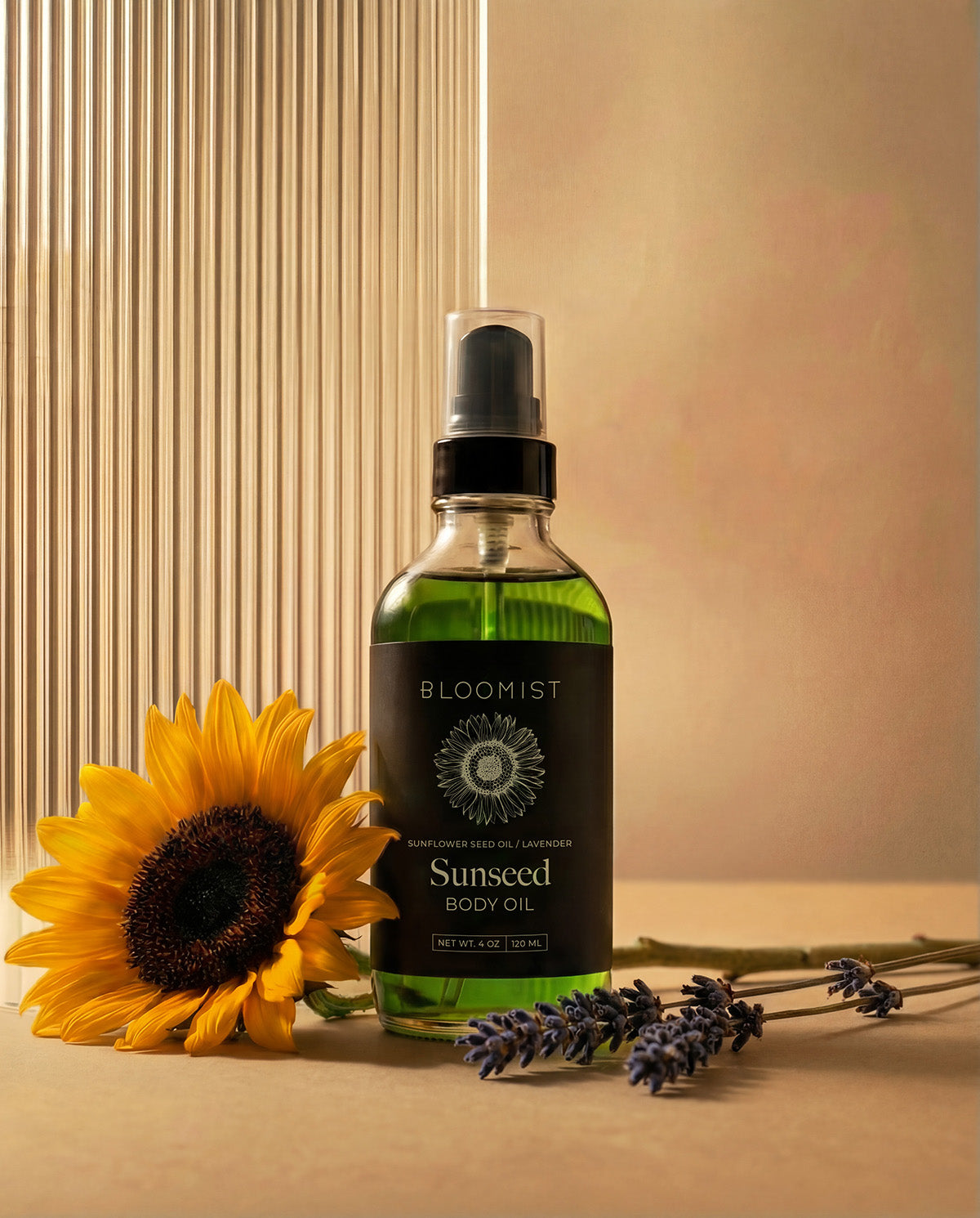 Cold-pressed sunflower oil rich in linoleic acid