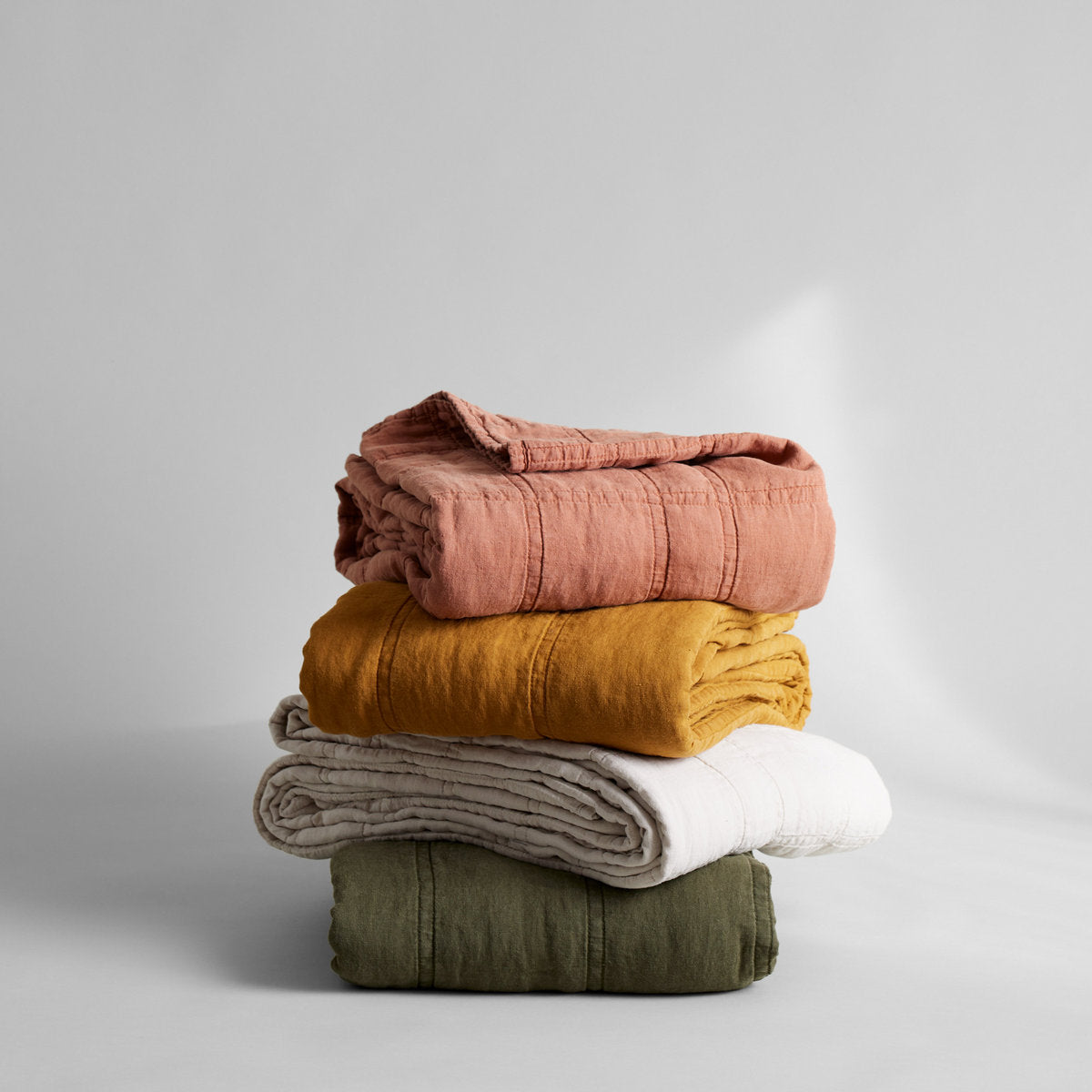 Horizon Hemp Quilt - Bloomist