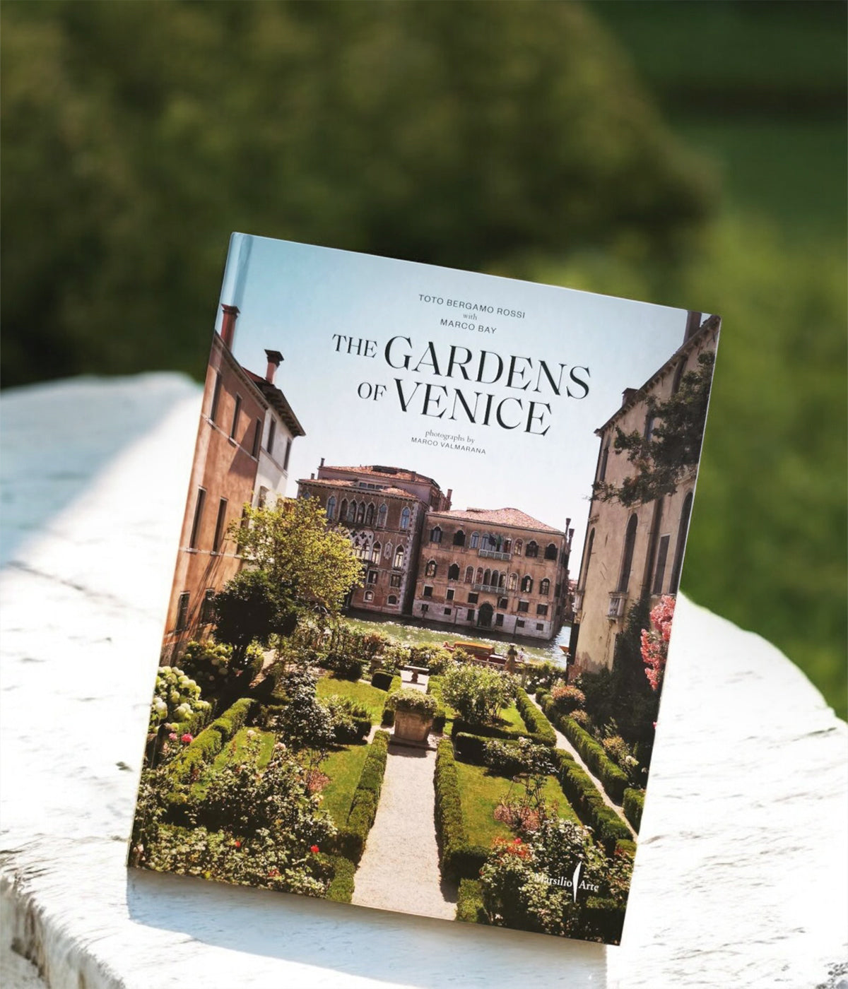 Venetian Garden Photography showing lush palazzo gardens in Venice