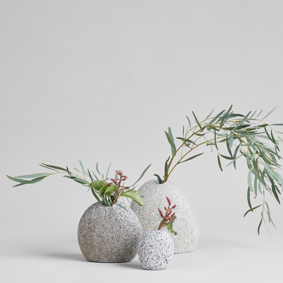 Medium Beach Stone Vase - Bloomist