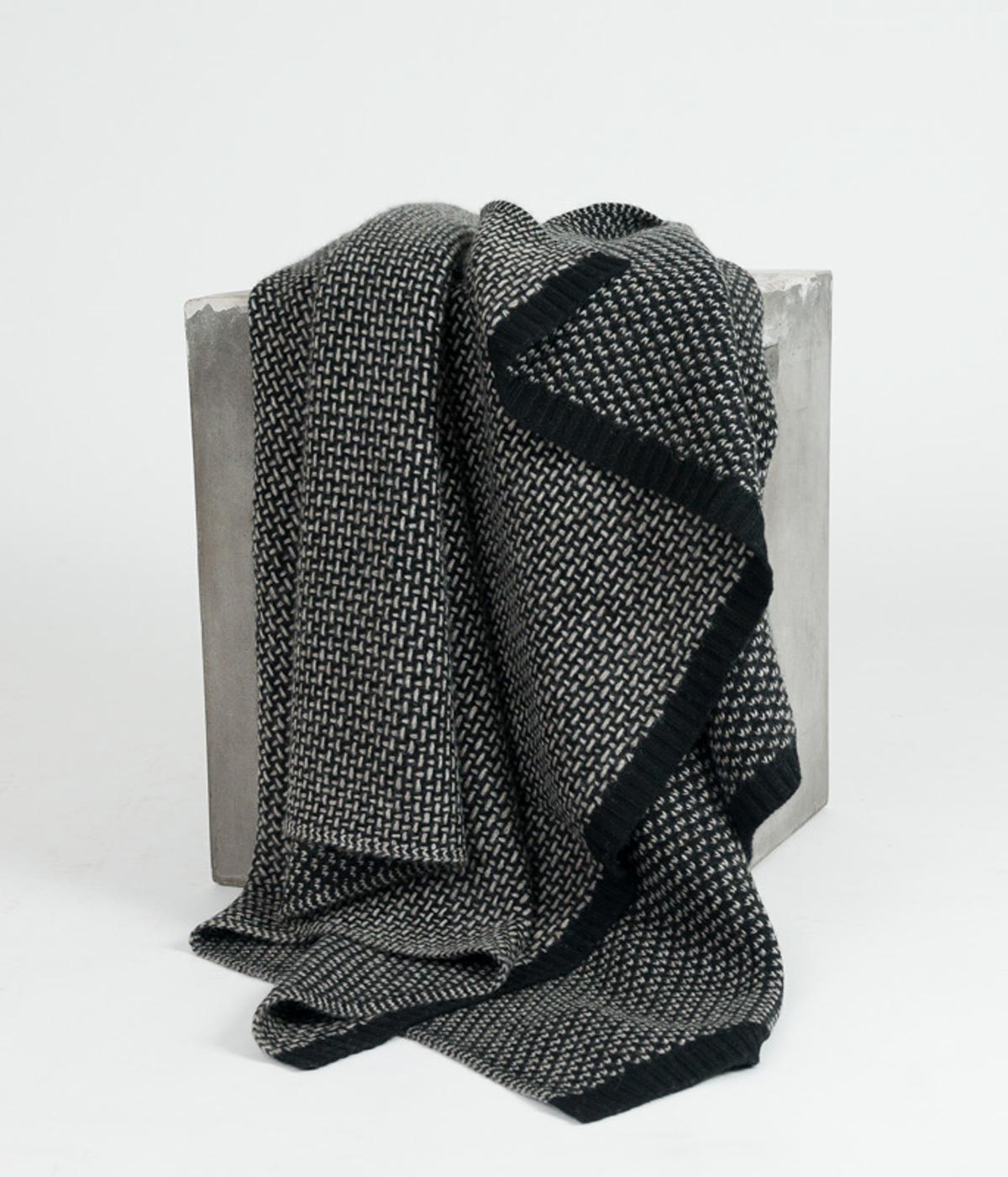 Luxury yak throw blanket from Mongolia for cold winters