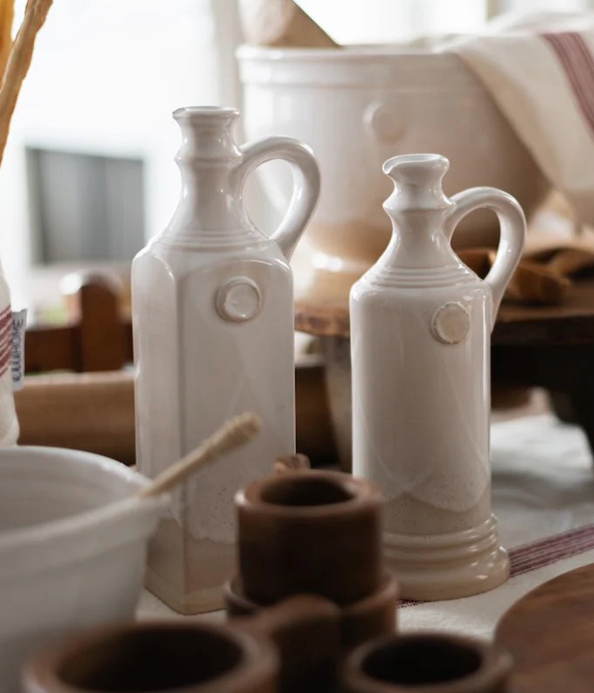 Food-safe balsamic vinegar decanter crafted by artisans with traditional techniques