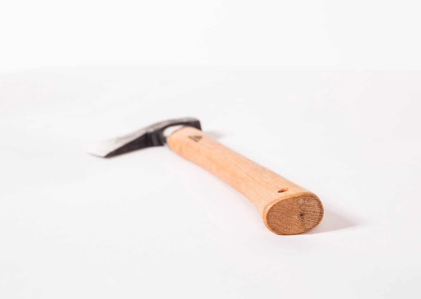 Durable outdoor axe with ergonomic hickory wood handle