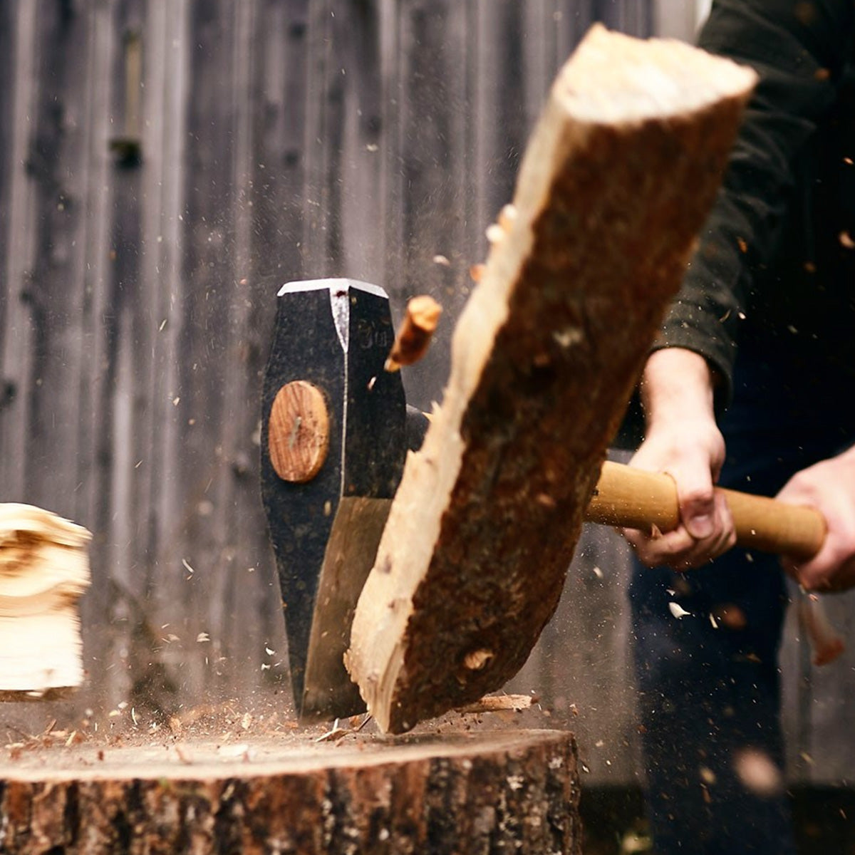 Gransfors Bruk Splitting Maul splitting wood