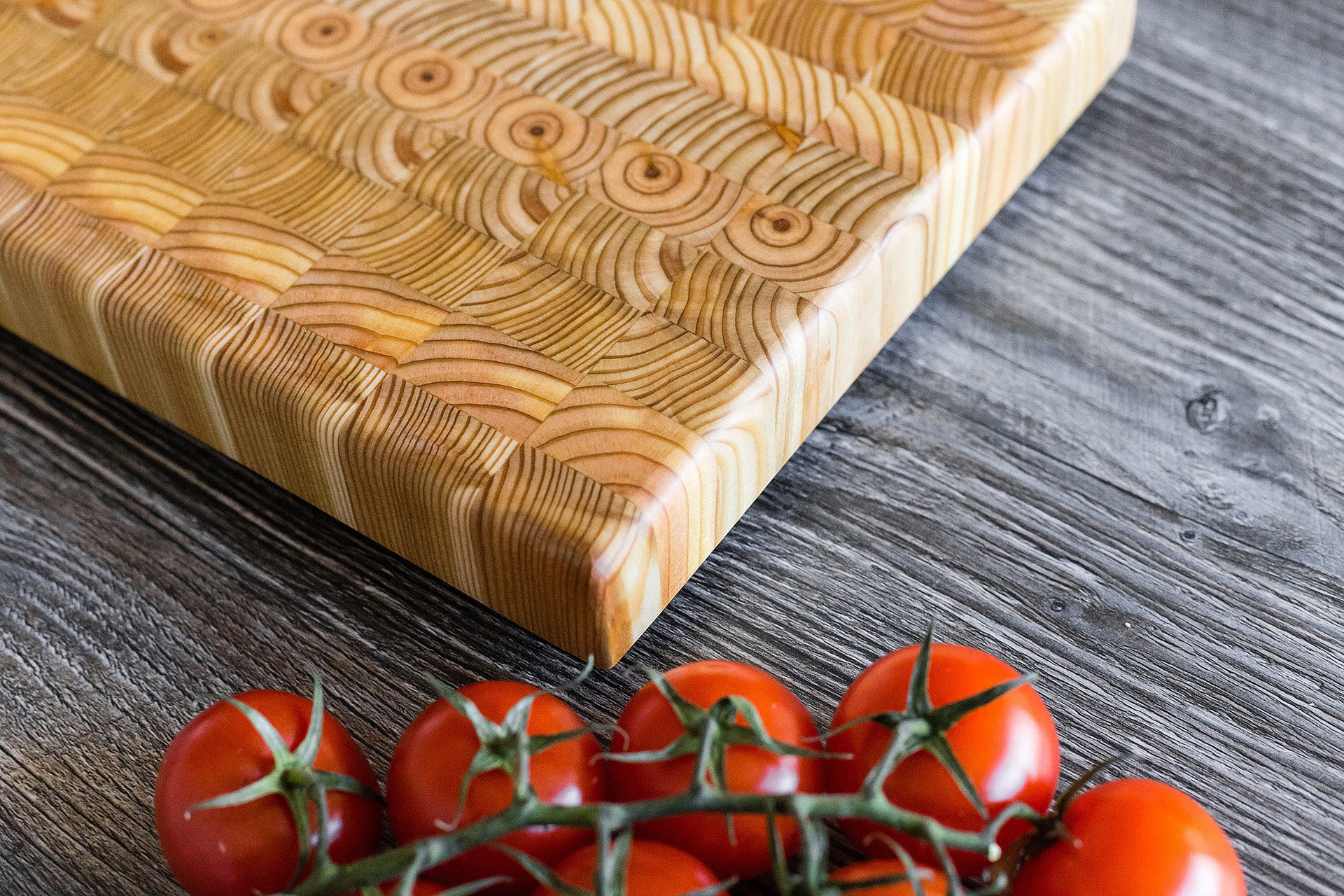 durable larch chopping board