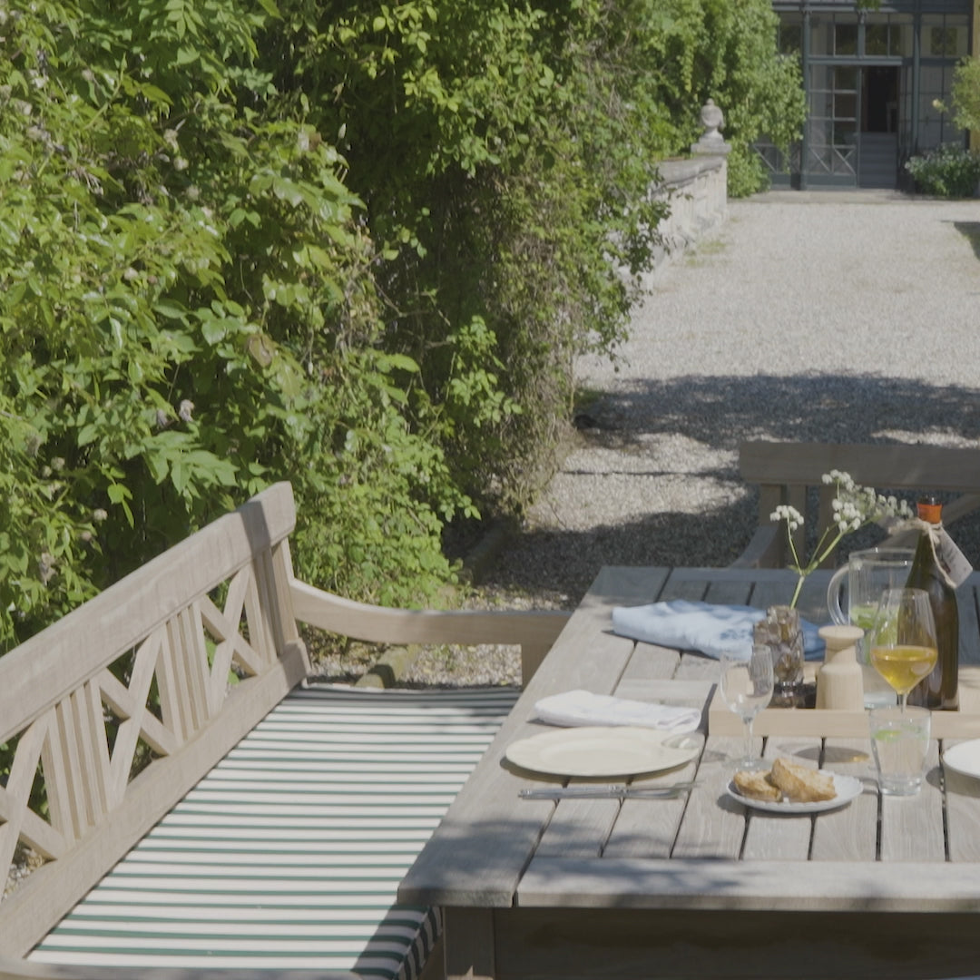 wooden drachmann bench
