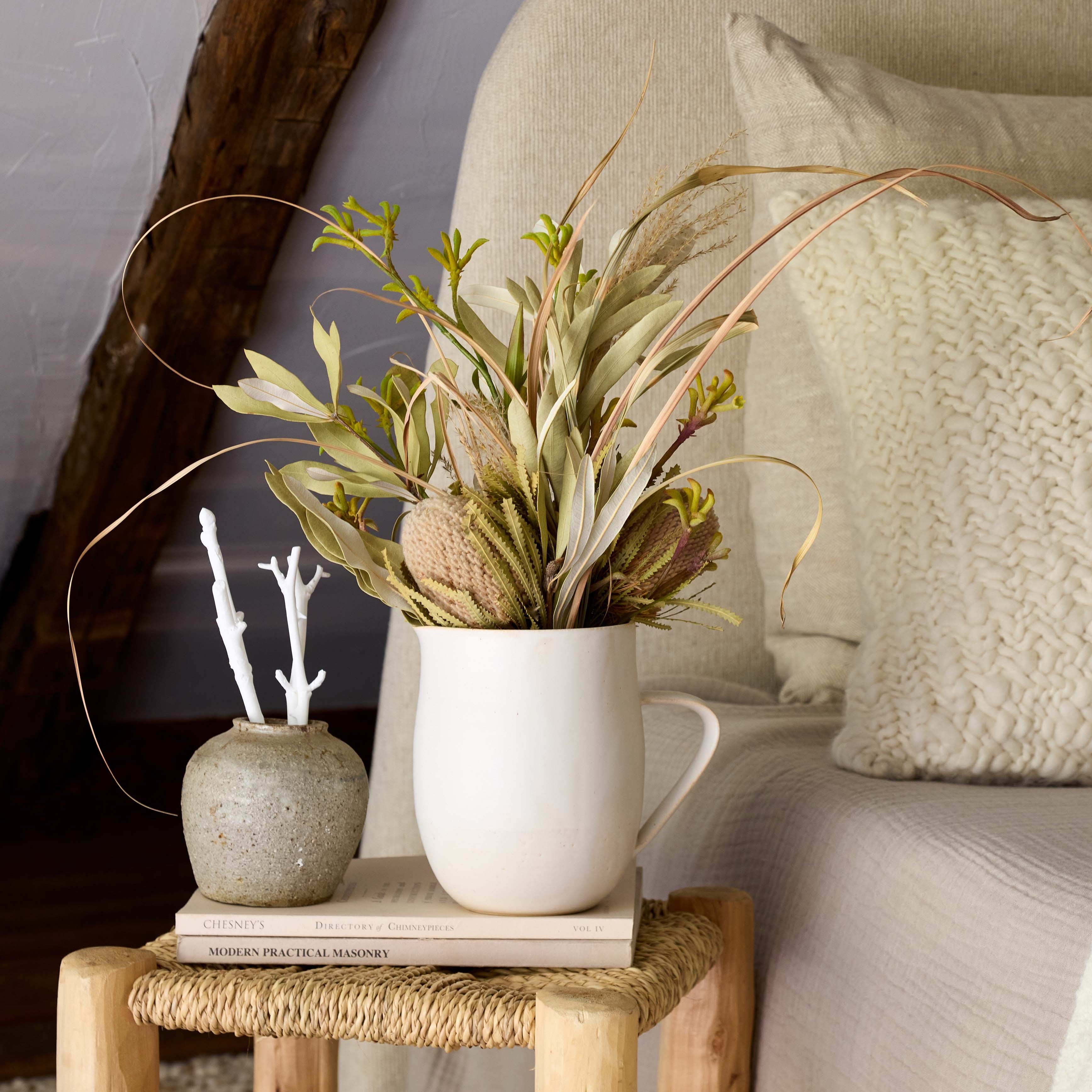 EcoFaux Kangaroo Paw Stem - Bloomist